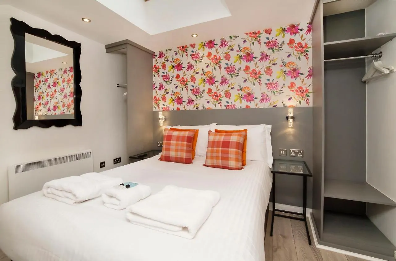 City Apartments - Reubens Court 요크