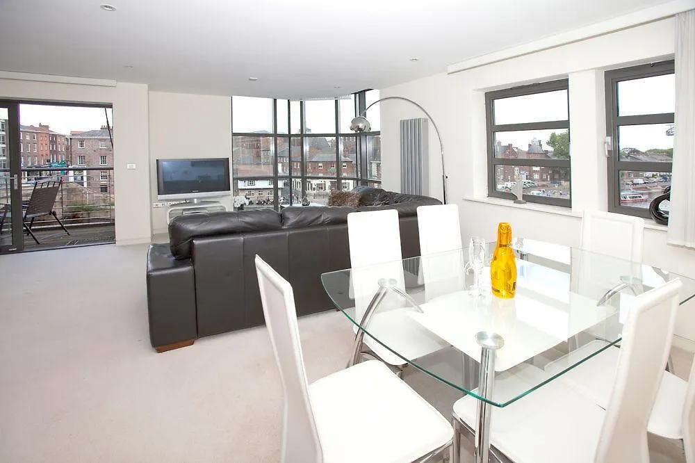 City Apartments - Reubens Court 요크