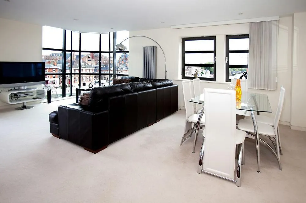 City Apartments - Reubens Court 요크