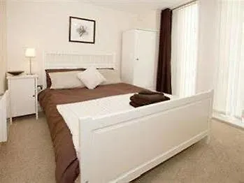 City Apartments - Reubens Court 요크
