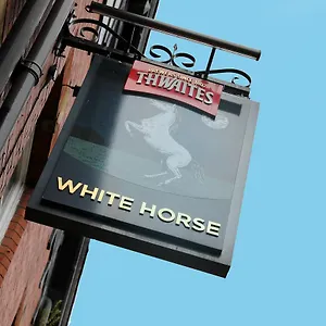 3* Zajazd The White Horse