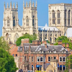 Great Town House - York
