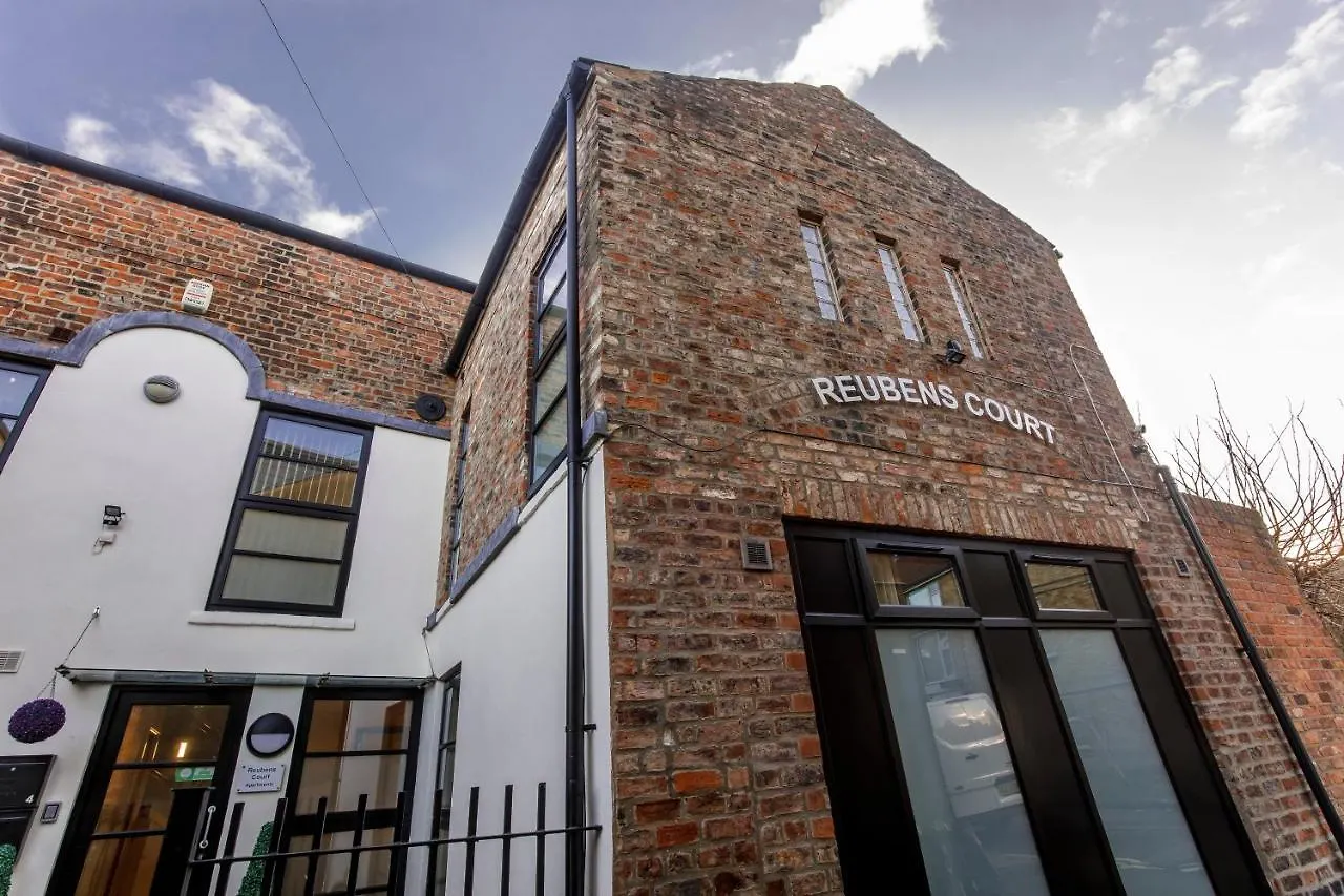 City Apartments - Reubens Court York