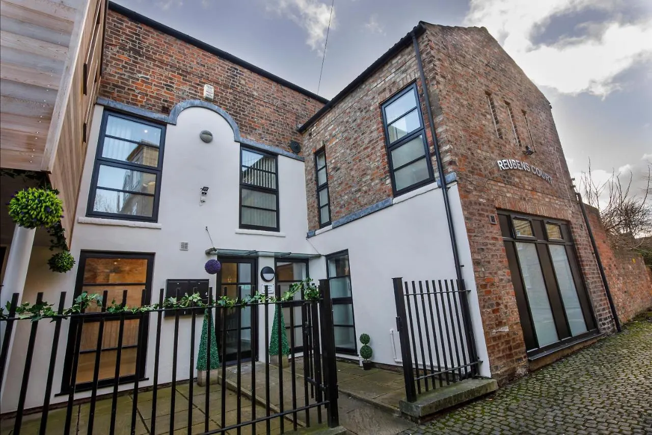 City Apartments - Reubens Court York