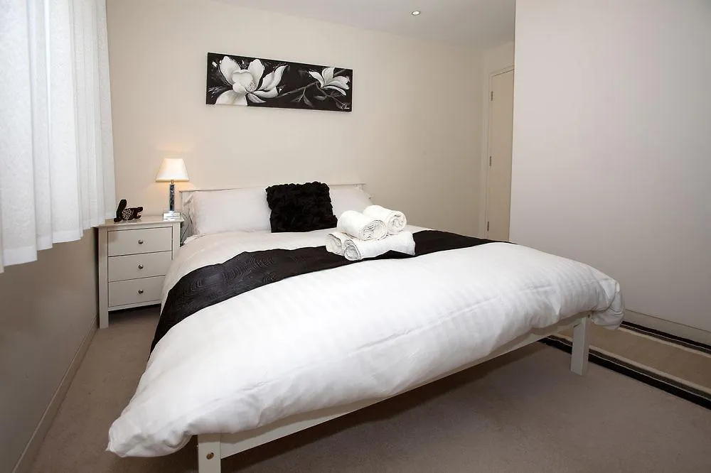 City Apartments - Reubens Court York 0*,